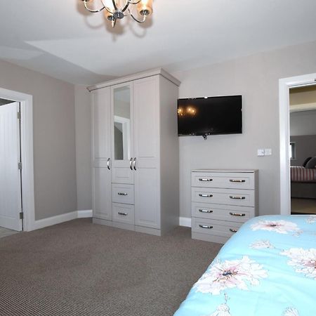 Homestead Hillsborough Guest Rooms Bilik gambar