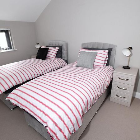 Homestead Hillsborough Guest Rooms Bilik gambar